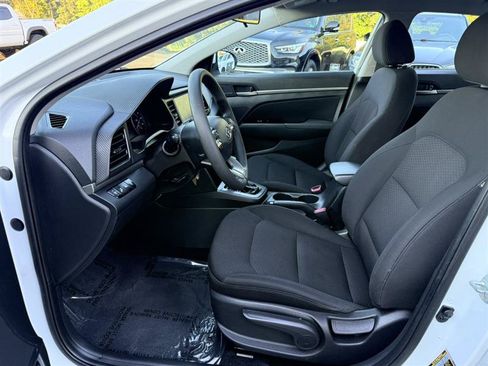 Used 2020 Hyundai Elantra SEL w/ Cargo Package (C1) FWD image 25