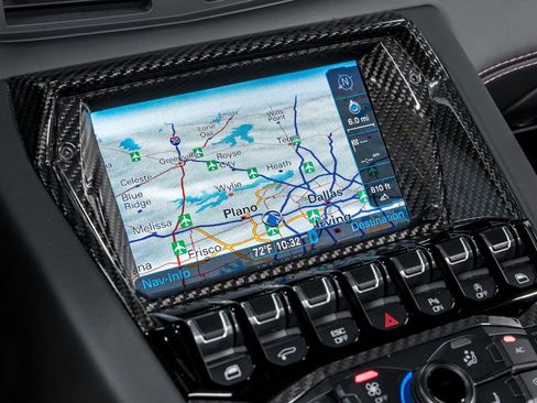 Used 2018 Lamborghini Aventador S image 24