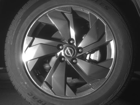 Used 2025 Nissan Rogue SV image 13