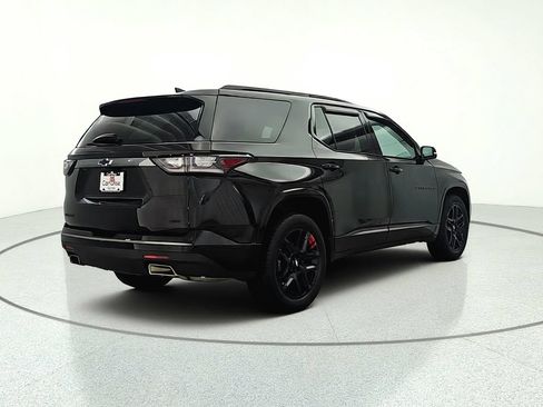 Used 2020 Chevrolet Traverse Premier w/ Redline Edition AWD/4WD image 7