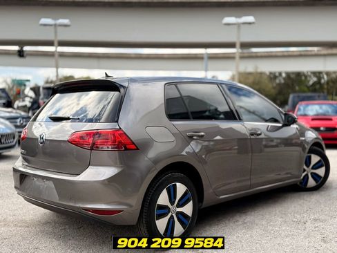 Used 2016 Volkswagen e-Golf SE FWD image 7