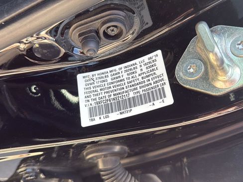 Used 2019 Honda Civic LX image 40