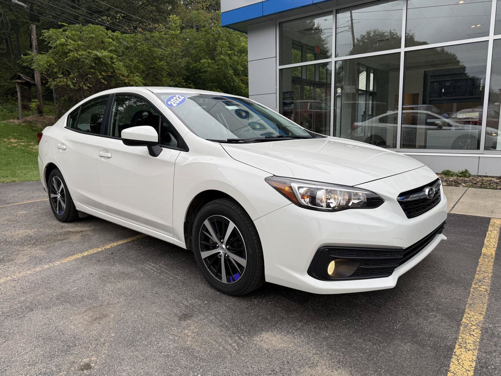 Used 2022 Subaru Impreza 2.0i Premium AWD/4WD image 1