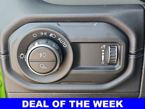 New 2025 Jeep Gladiator Mojave w/ Convenience Group image 26