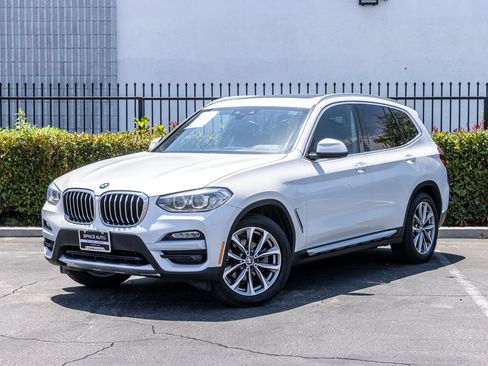 Used 2019 BMW X3 xDrive30i AWD/4WD image 3