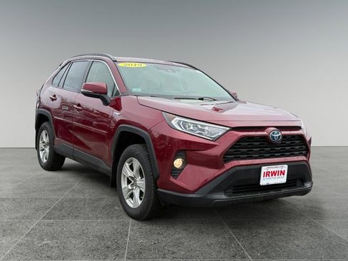 Used 2019 Toyota RAV4 XLE w/ Convenience Package image 7