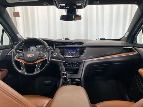 Used 2021 Cadillac XT5 Premium Luxury AWD/4WD image 10
