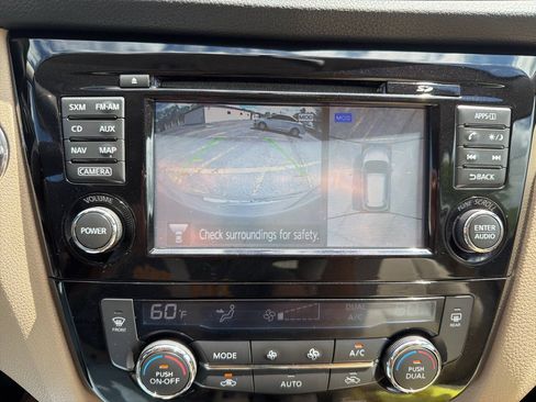 Used 2016 Nissan Rogue SL w/ SL Premium Package AWD/4WD image 19