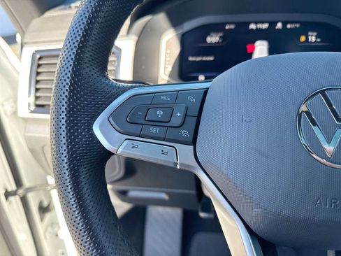 Used 2023 Volkswagen Atlas Cross Sport SEL Premium R-Line image 25