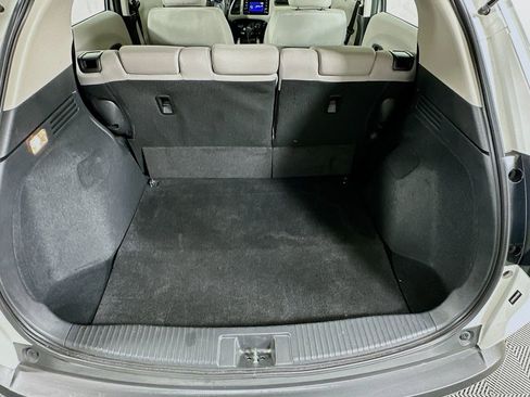 Used 2018 Honda HR-V LX image 28