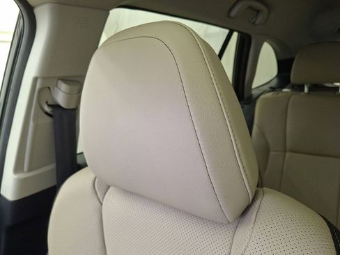 Used 2022 Subaru Outback Limited image 21