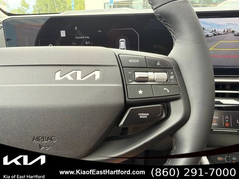 New 2026 Kia Sportage SX AWD/4WD image 33