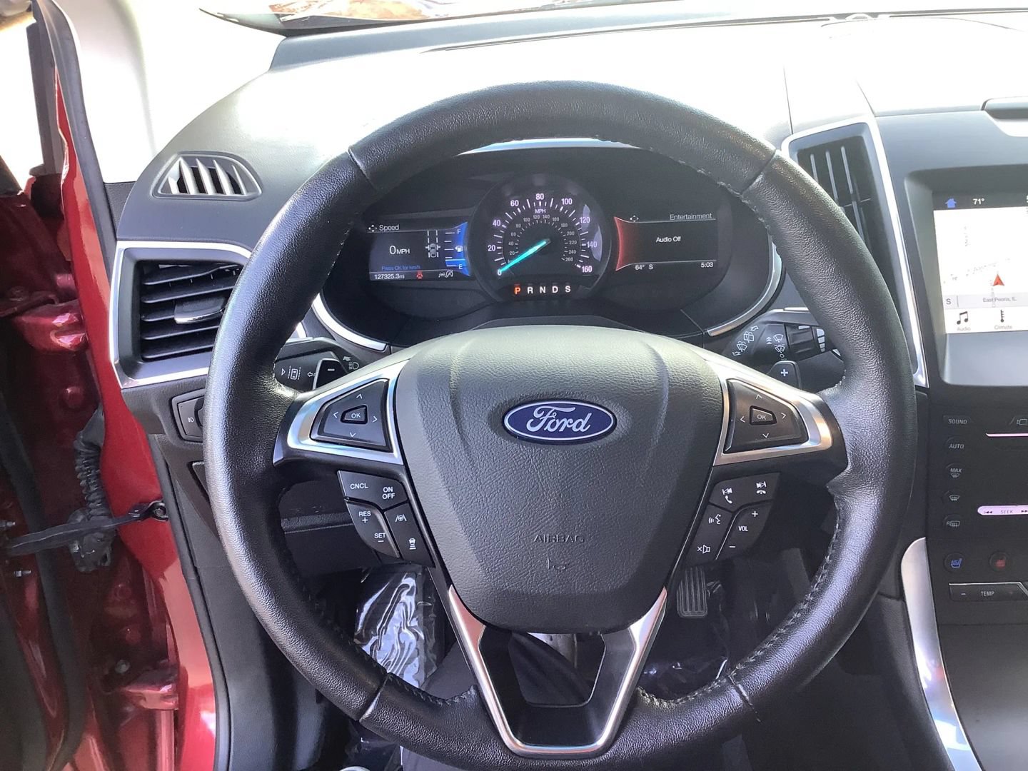 Used 2019 Ford Edge Titanium w/ Equipment Group 301A AWD/4WD image 36