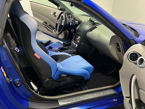 Used 2006 Nissan 350Z Touring image 13