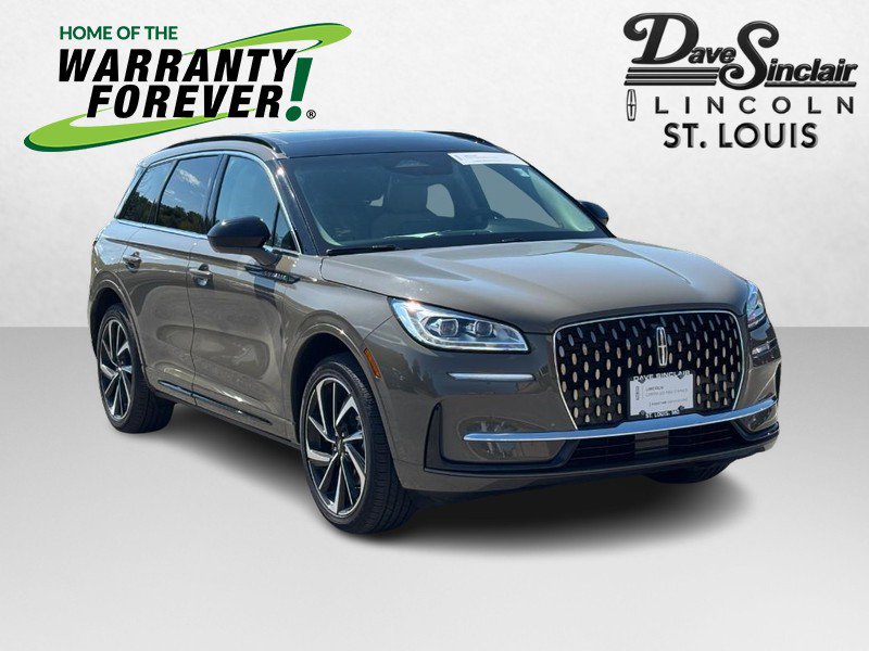 Certified 2025 Lincoln Corsair Grand Touring AWD/4WD image 1