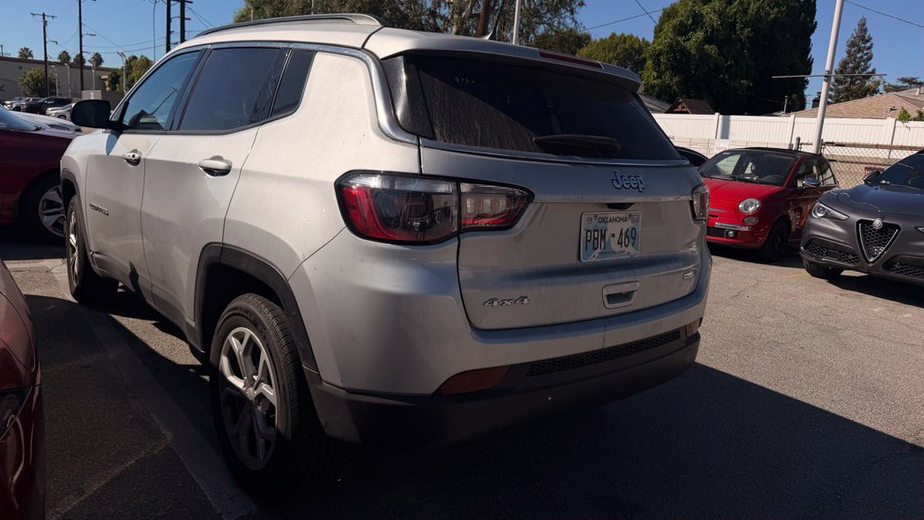 Certified 2024 Jeep Compass Latitude AWD/4WD image 4