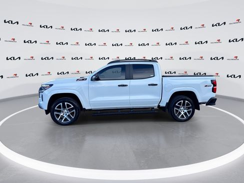 Used 2024 Chevrolet Colorado Z71 w/ Z71 Convenience Package 2 AWD/4WD image 5