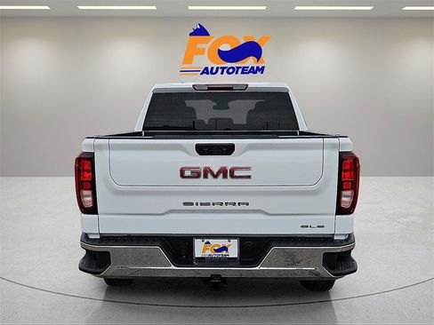 Used 2024 GMC Sierra 1500 SLE image 4