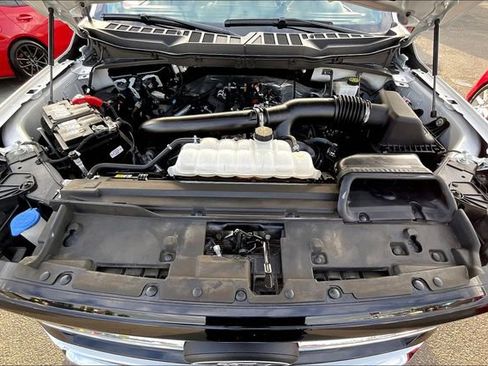 Used 2024 Ford F150 XLT image 9