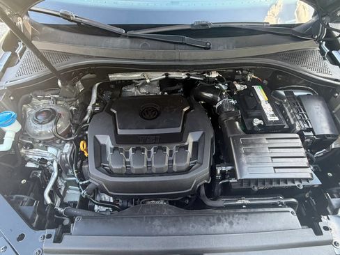 Used 2019 Volkswagen Tiguan SE w/ Panoramic Sunroof Package FWD image 47