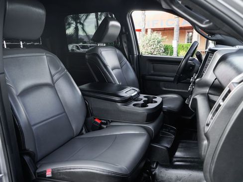 Used 2023 RAM 3500 Tradesman image 38