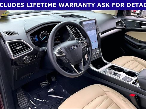 Used 2024 Ford Edge SEL w/ Convenience Package AWD/4WD image 11