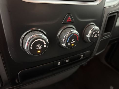 Used 2024 RAM 1500 Classic Warlock image 33