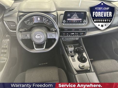 Used 2024 Nissan Rogue SV AWD/4WD image 15