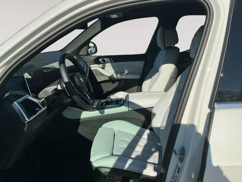 New 2026 BMW X5 xDrive40i AWD/4WD image 9