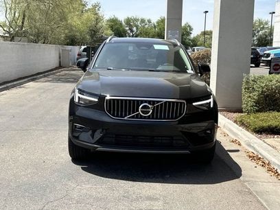 Certified 2024 Volvo XC40 B5 Plus w/ Climate Package