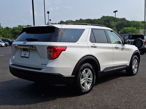 Certified 2023 Ford Explorer XLT AWD/4WD image 6