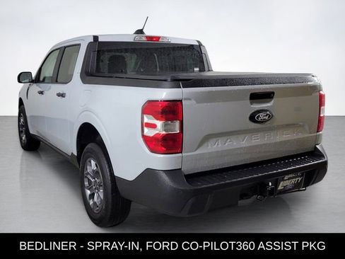 Used 2025 Ford Maverick XLT FWD image 5