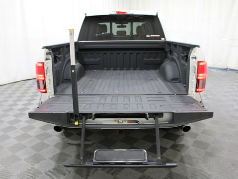 Used 2019 Ford F150 Platinum w/ Equipment Group 701A Luxury AWD/4WD image 21