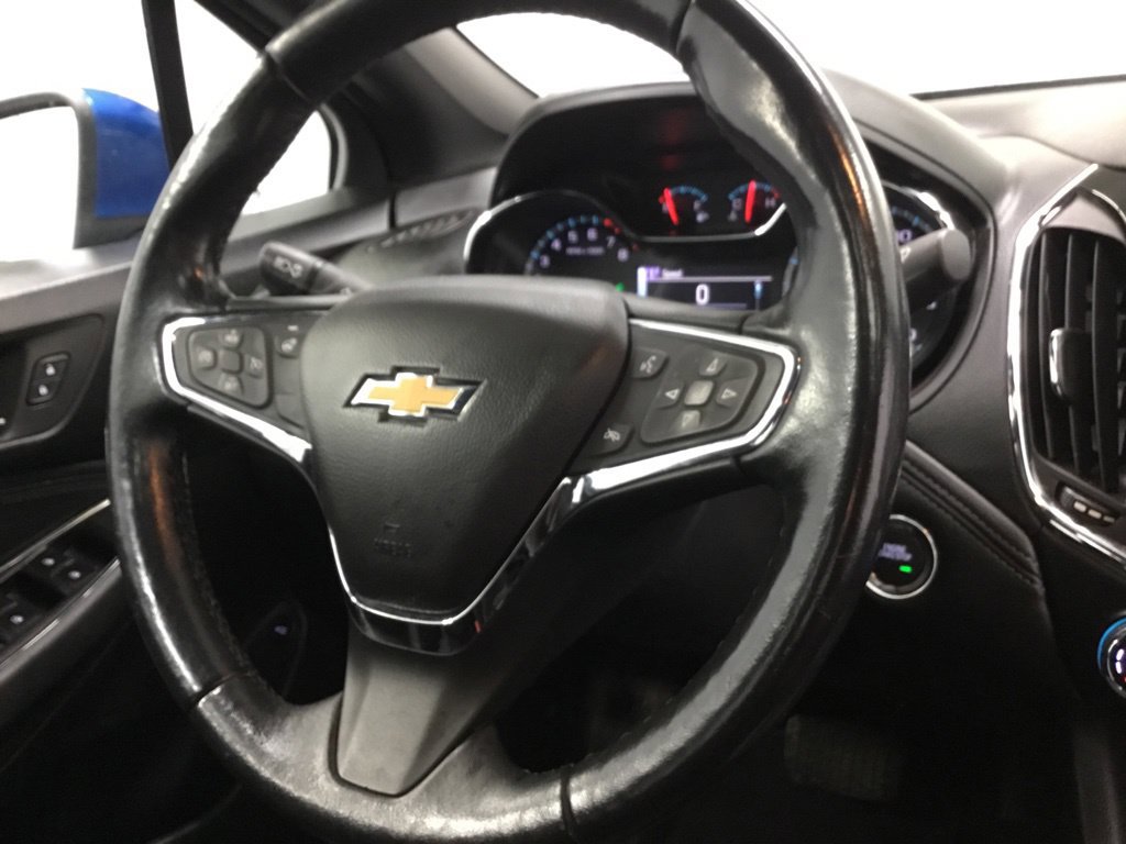Used 2016 Chevrolet Cruze Premier FWD image 32