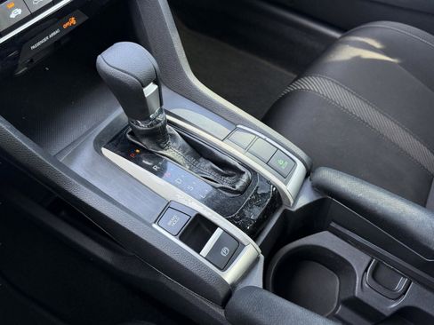 Used 2017 Honda Civic EX image 17