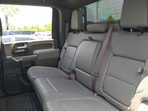 Used 2021 Chevrolet Silverado 3500 LTZ AWD/4WD image 12