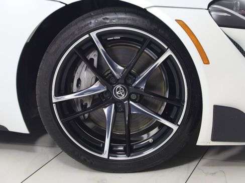 Used 2020 Toyota Supra RWD image 13