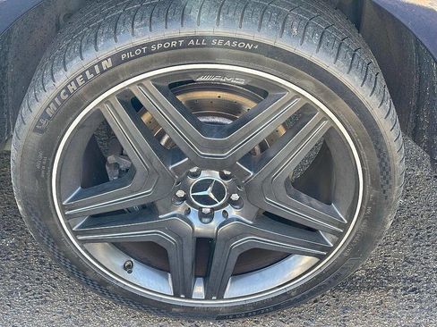 Used 2015 Mercedes-Benz ML 63 AMG 4MATIC image 11