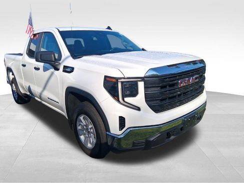 Used 2025 GMC Sierra 1500 Pro w/ Pro Value Package RWD image 3