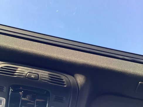 New 2026 Chevrolet Suburban Premier image 21