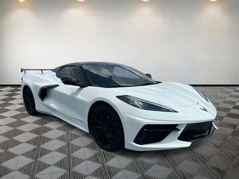 Used 2024 Chevrolet Corvette Stingray Convertible w/ 1LT RWD image 8