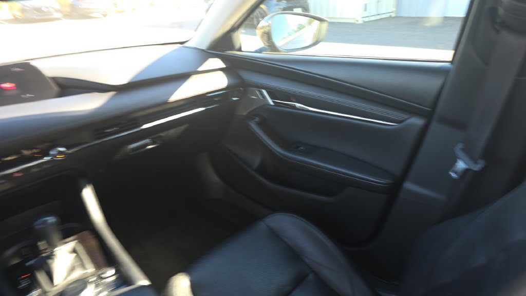 Used 2023 MAZDA MAZDA3 2.5 Turbo Sedan w/Premium Plus AWD/4WD image 27
