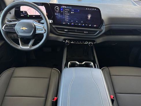 New 2026 Chevrolet Silverado EV LT image 15