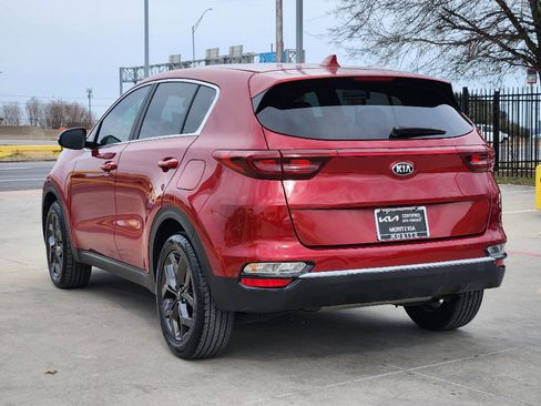 Certified 2022 Kia Sportage LX w/ LX FWD Value Edition Package image 5