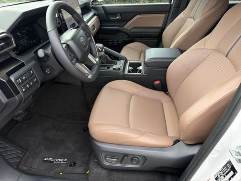 Certified 2025 Toyota 4Runner Limited RWD image 19