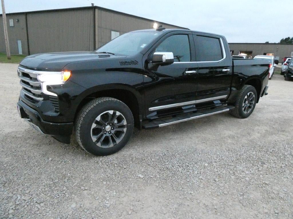 New 2026 Chevrolet Silverado 1500 High Country w/ Technology Package AWD/4WD image 10