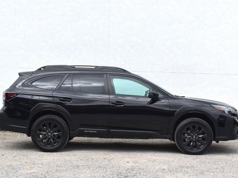 Used 2024 Subaru Outback Onyx Edition AWD/4WD image 6