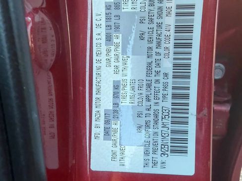 Used 2018 MAZDA MAZDA3 Grand Touring w/ Premium Equipment Package image 34