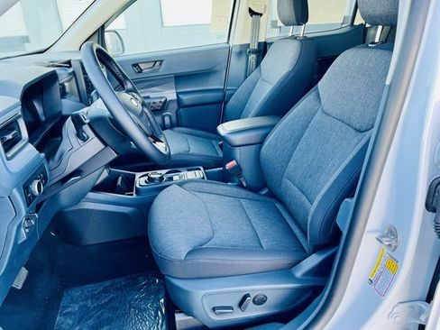 New 2025 Ford Maverick XLT w/ XLT Luxury Package image 11