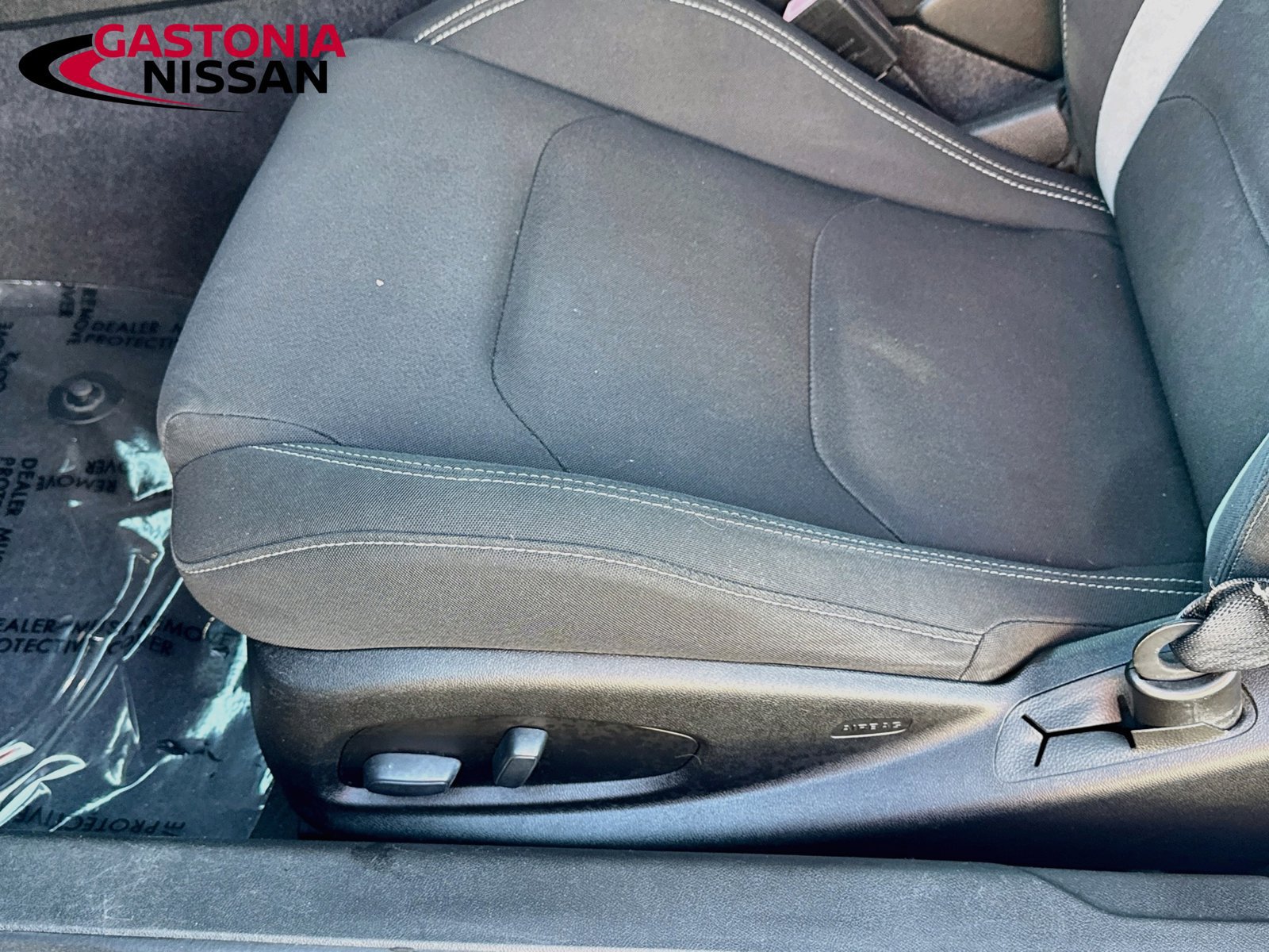 Used 2019 Chevrolet Camaro LT RWD image 22